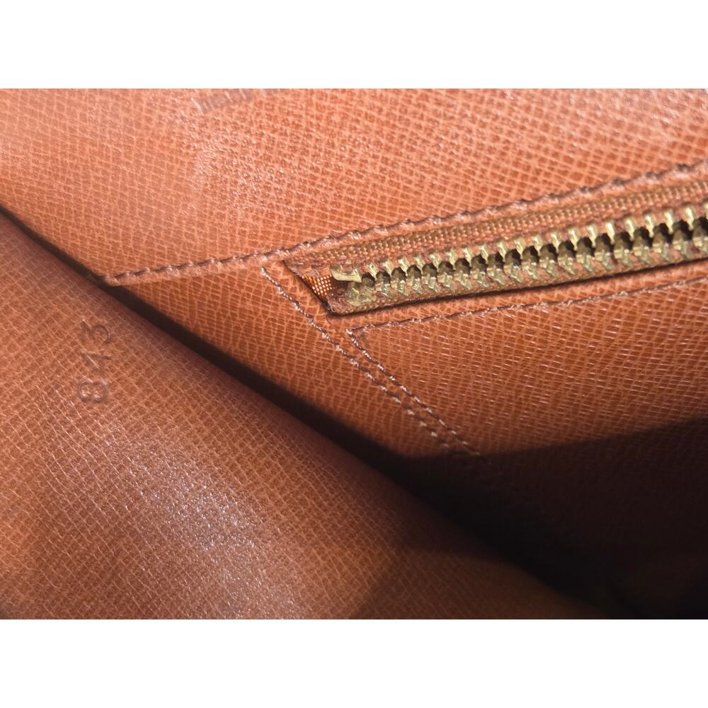 Louis Vuitton Dame GM Pochette Monogram Canvas Clutch Bag Vintage Made in France - Picture 8 of 13